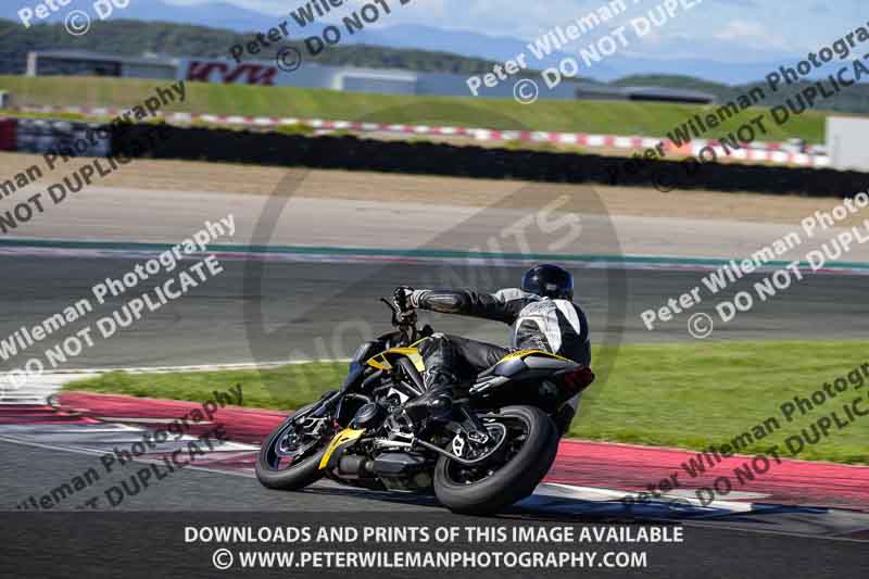 Circuito de Navarra;Spain;event digital images;motorbikes;no limits;peter wileman photography;trackday;trackday digital images